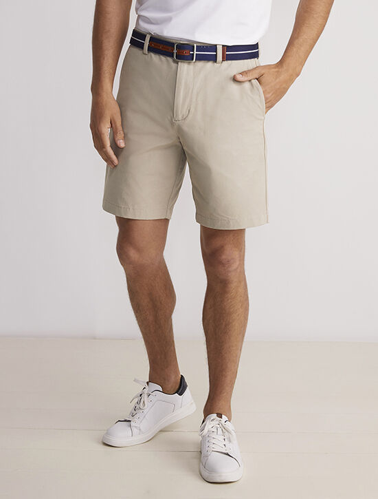 Vineyard popular Vines men shorts